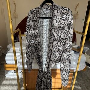 Excellent condition Good American Duster/Kimono - size 6 (womens 2x/3x)